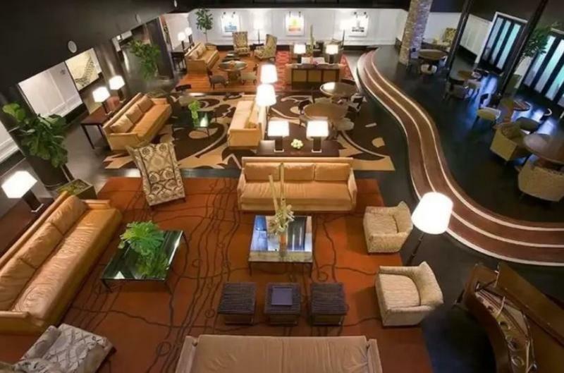 Отель Doubletree By Hilton Memphis Downtown Экстерьер фото
